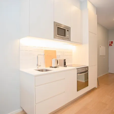 Apartment Liiiving In - Sweet Sunlight Terrace *